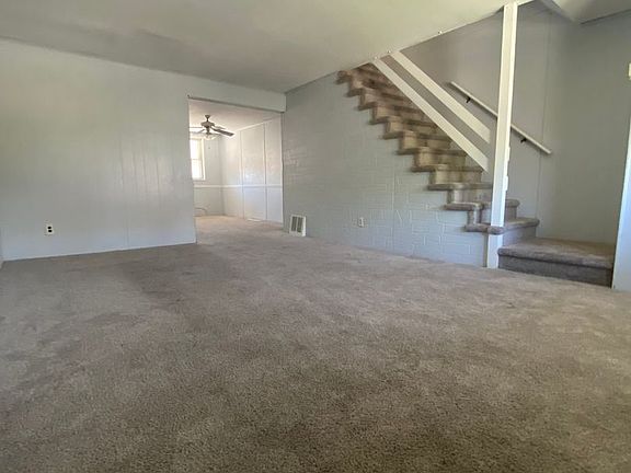 2nd image of 608 Magnolia Ave