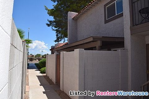 1st image of 1022 N 85th Pl