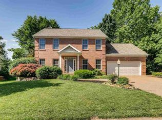 2411 Crosswalk Ln, Newburgh, IN