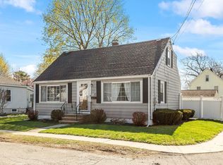 18 Glendale Ave, Peabody, MA 01960