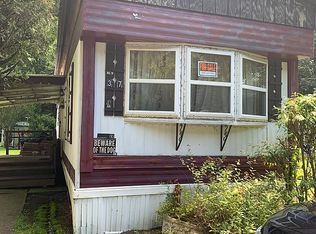 37 Valley St, Brattleboro, VT 05301