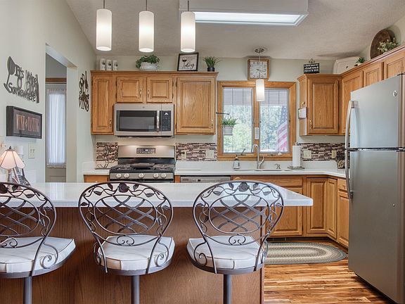5th image of 1105 Corlett Dr