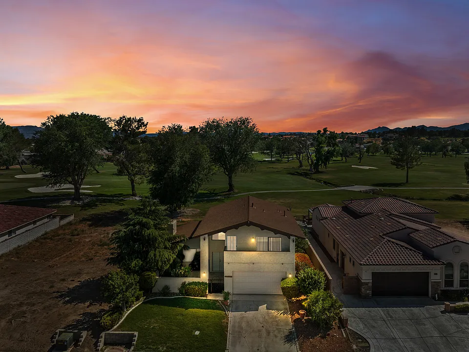 13271 Country Club Dr