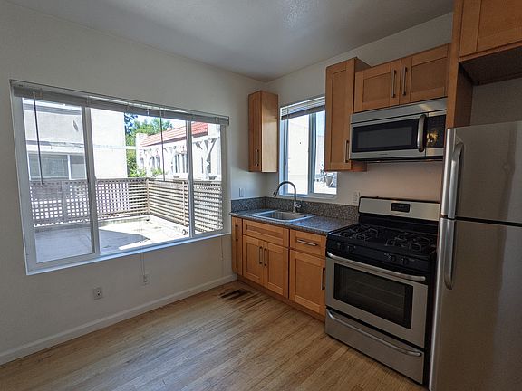 5th image of 1798 Shattuck Ave #12