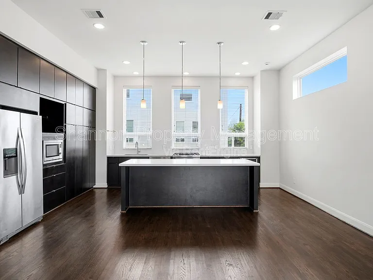 3131 Leeland St — Photo 12