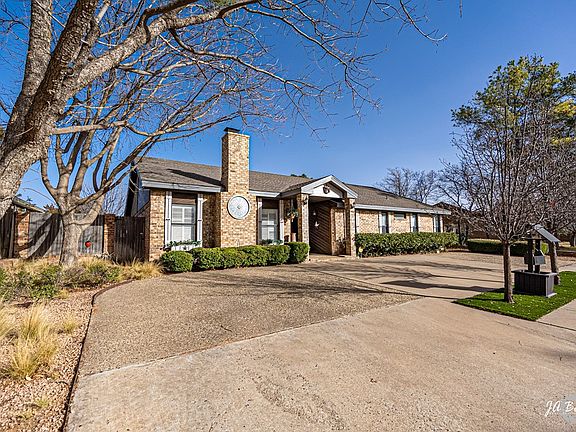 3rd image of 5004 Monticello Ct