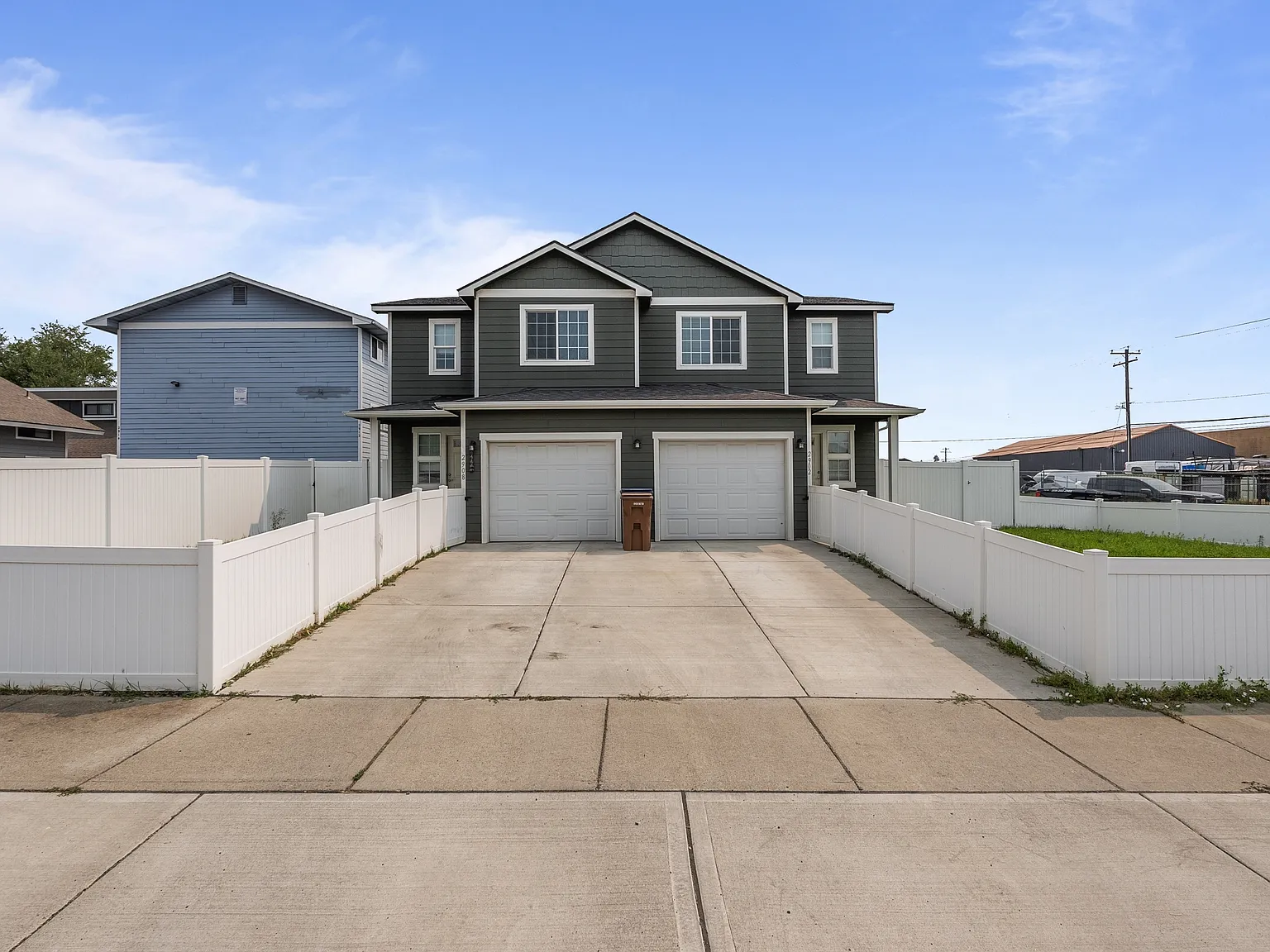 2902 N Hogan St — Photo 4