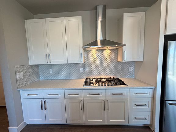3rd image of 22561 E Hinsdale Ave