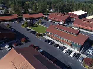 9723 Coppertop Loop NE STE 205, Bainbridge Island, WA 98110