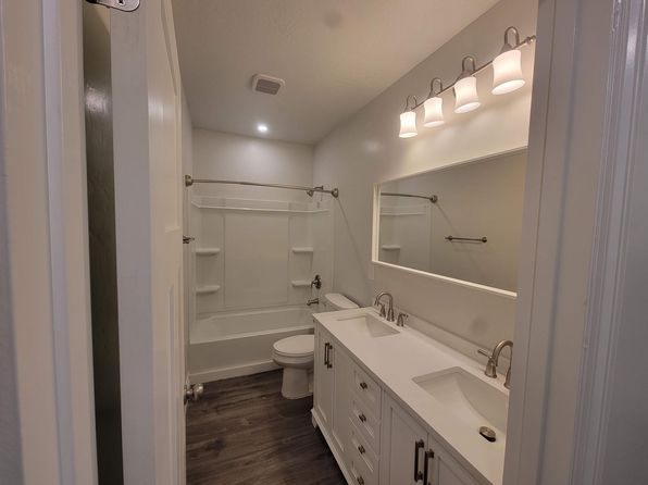 4601 E Golden Autumn Vw