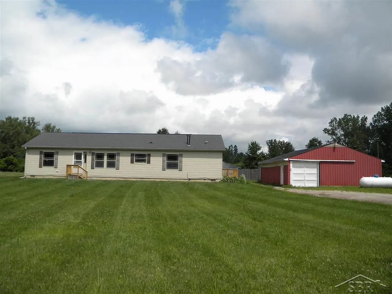6299 Rathbun Rd photo 1