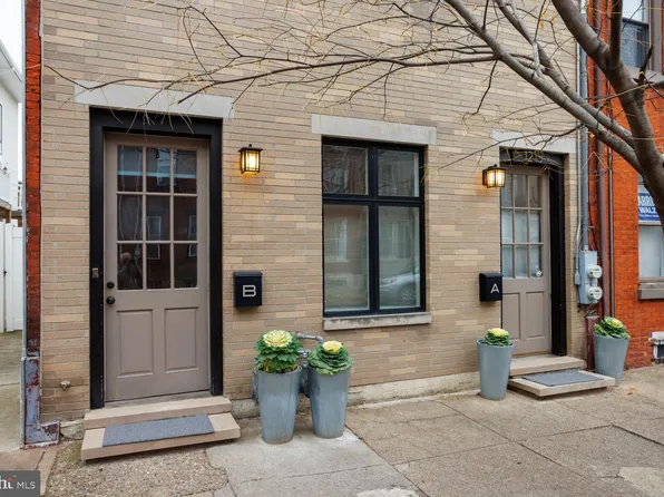 1215 N Hancock St, Philadelphia, PA 19122
