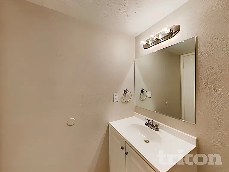 416 Forestwood Dr — Photo 13
