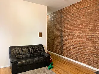 Rented by Best Apartments North Inc