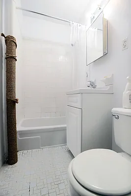 Rented by J Misrahi Realty Corp | media 15