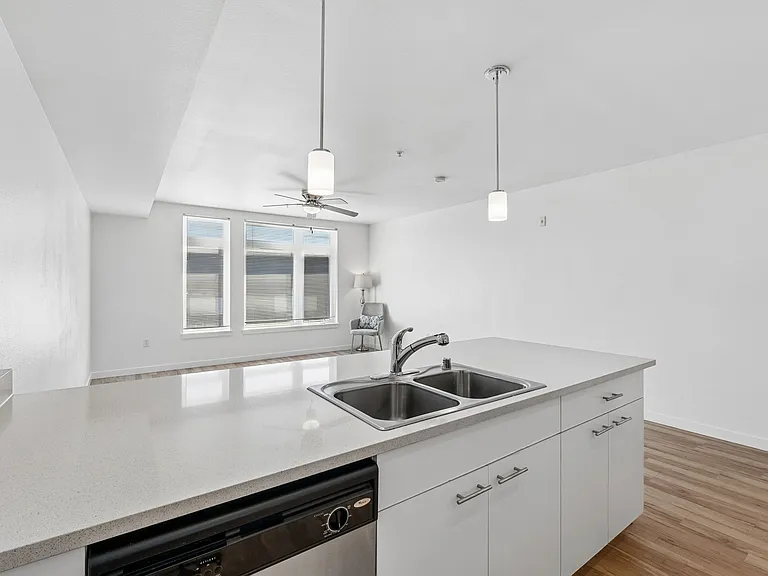 Circa Green Lake Apartments — Photo 16