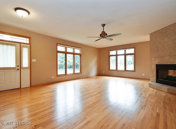 3rd image of 18801 Crystal Creek Dr