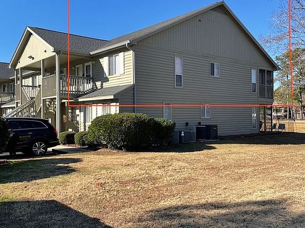 1026 Red Tree Cir #J