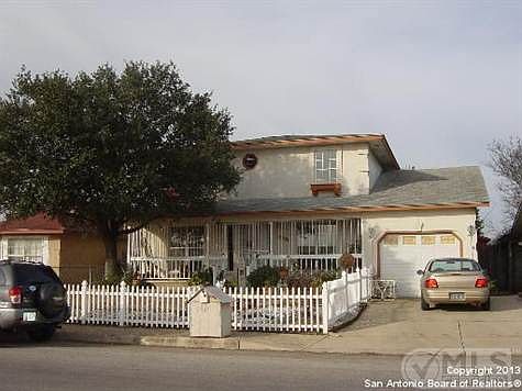 1st image of 3207 Reforma Dr