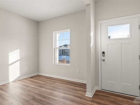 7th image of this home