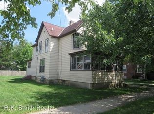 456 1/2 N Chatham St, Janesville, WI 53548