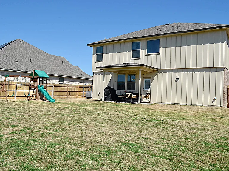 1716 Friesian Loop — Photo 30