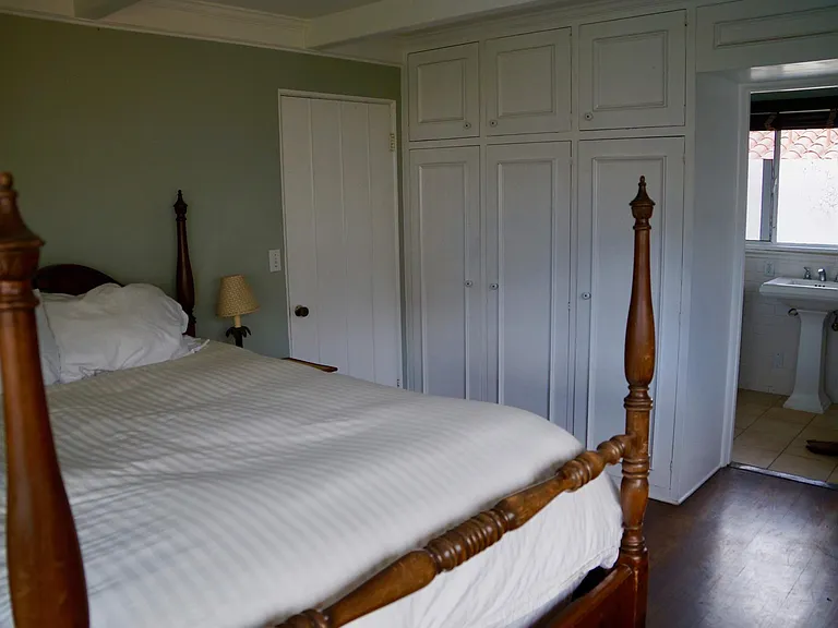 138 Natoma Ave #B — Photo 6