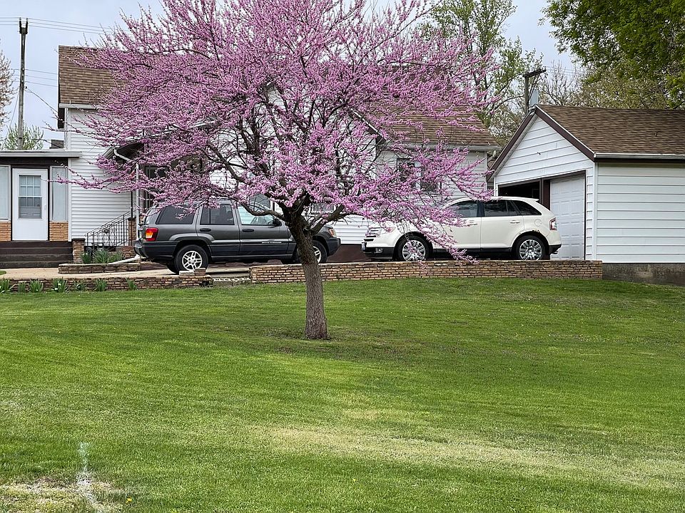 449 Bucklin St, La Salle, IL 61301 Zillow