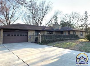 2441 SE 29th St, Topeka, KS 66605