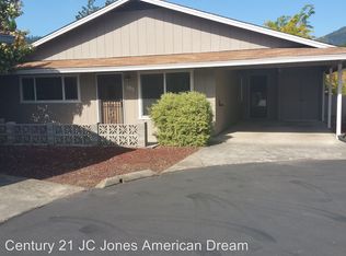 105 Brookside Ct, Rogue River, OR 97537