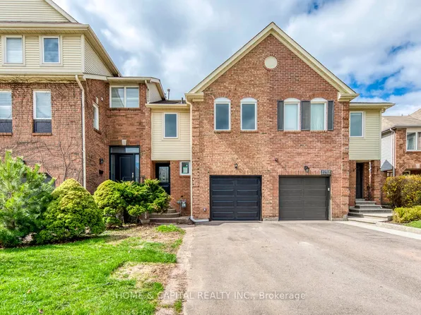 1210 Leewood Dr, Oakville, ON L6M 3B3