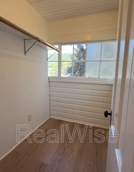 1416 SE Pine St — Photo 15
