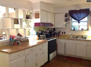 910 Laurie Ln, Columbia, SC 29205