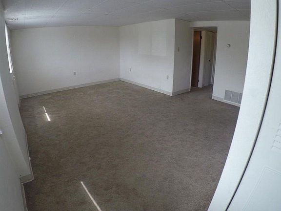 4th image of 100 Parkway Blvd APT 35