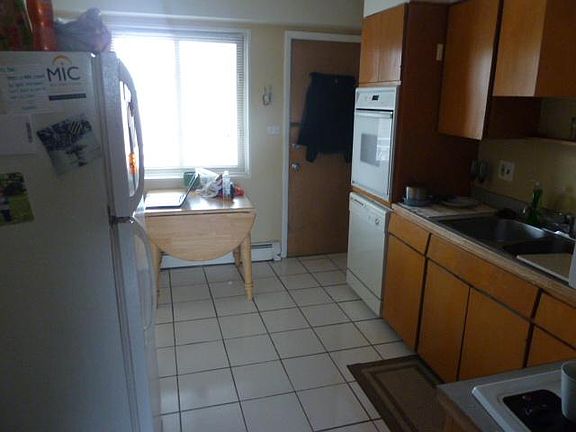 2nd image of 202 N Salem Ave APT 5A