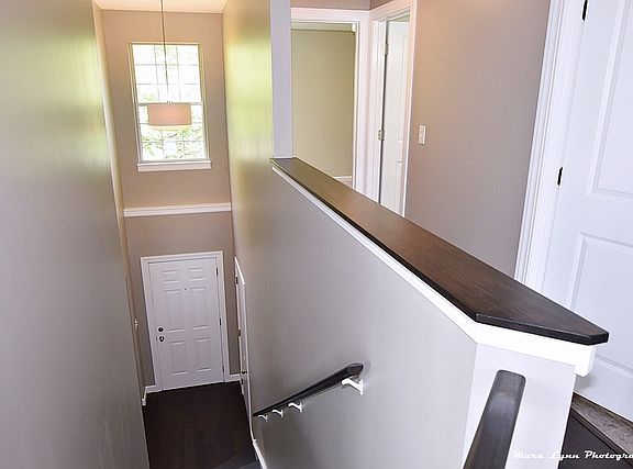 4th image of 1456 Clybourne St #1456