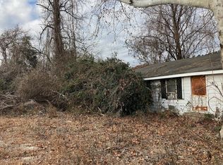 1675 Elliot Farm Rd, Fayetteville, NC 28311