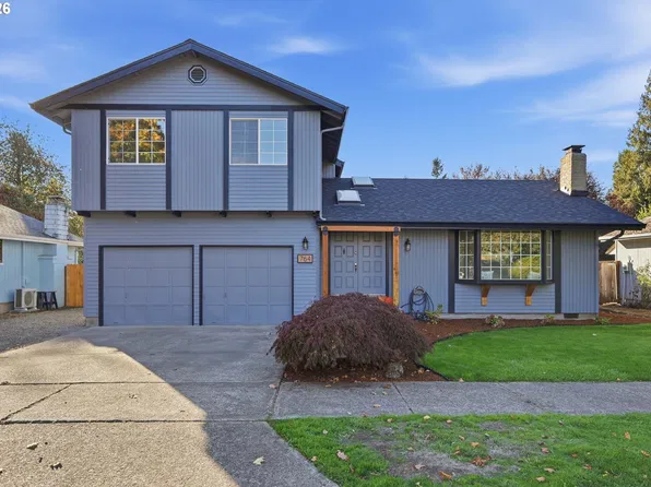 764 71st St, Springfield, OR 97478