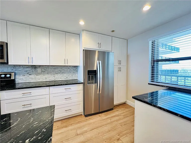 10044 S Ocean Dr #1005 — Photo 13