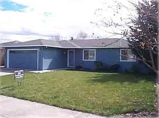 1160 Gatepark Dr, Central Point, OR 97502