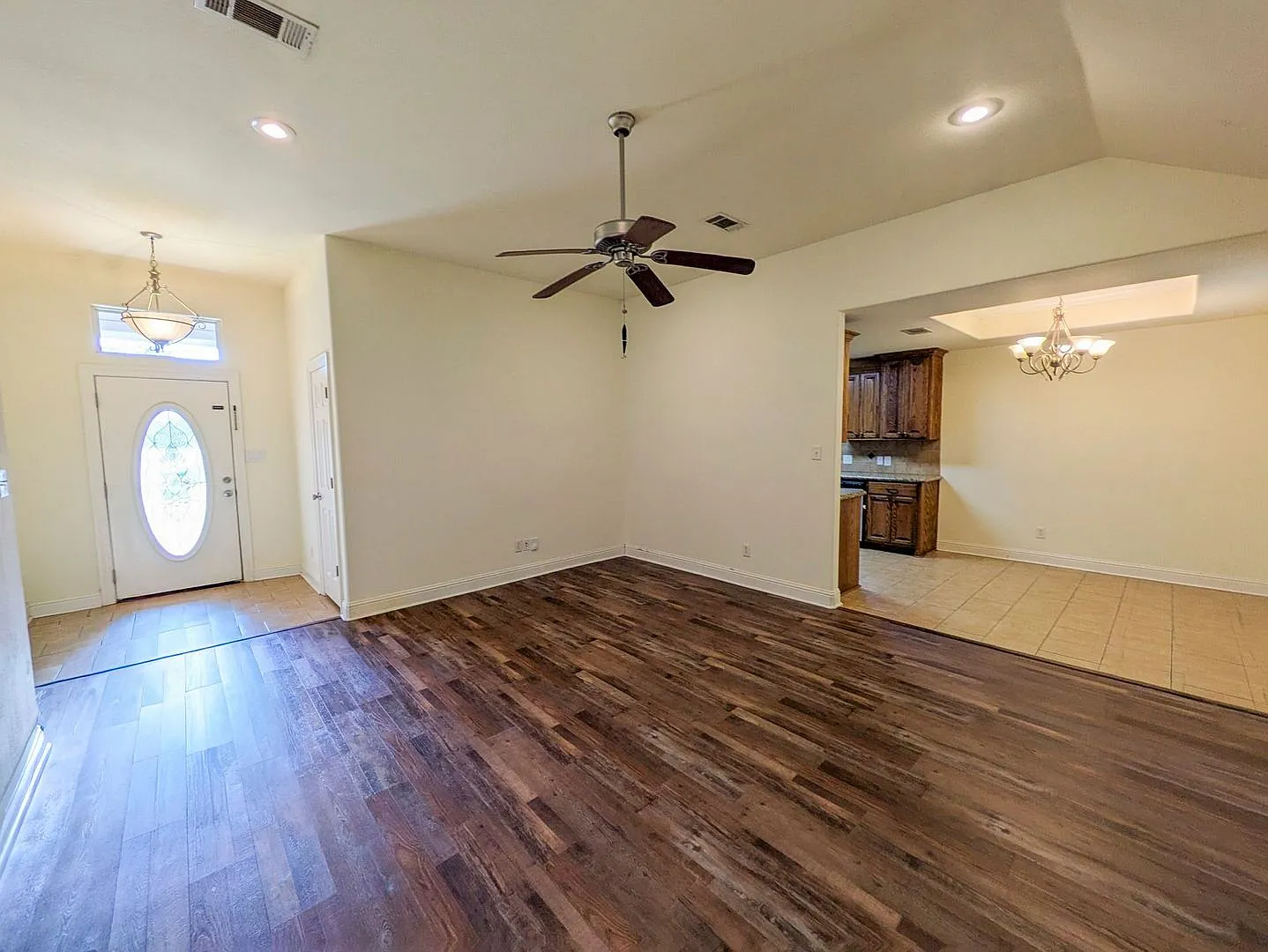209 E. 2nd St., Port Neches, TX 77651 — Photo 3