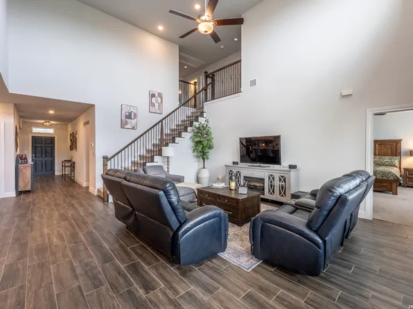 12906 Fort Belknap, San Antonio, TX 78245
