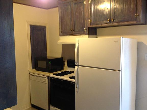 5th image of 3708 El Campo Ave
