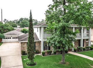 214 Tree Trunk Dr, Spring, TX 77388