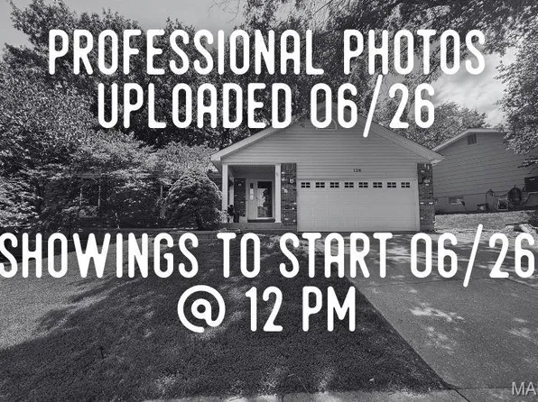 126 Asilomar Ct, Ballwin, MO 63021