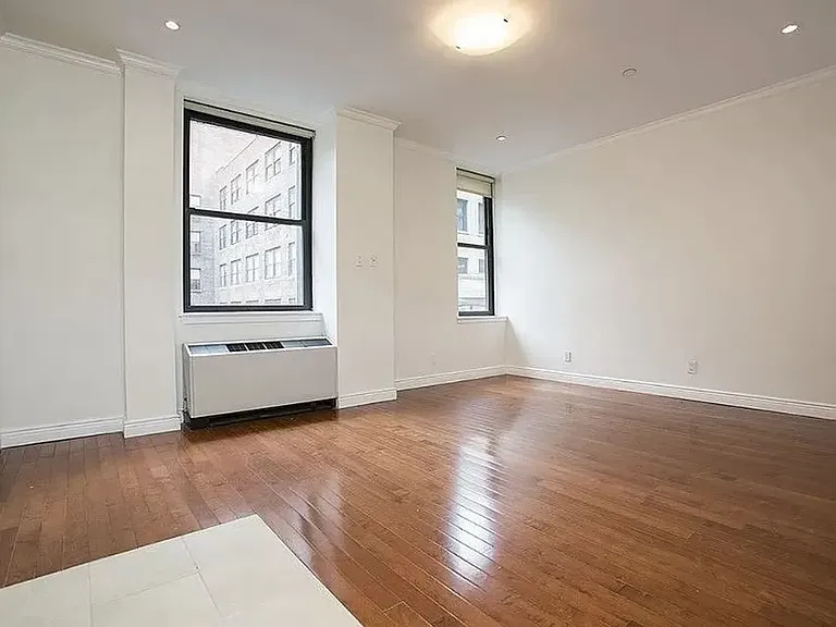 488 7th Ave #2H — Photo 4