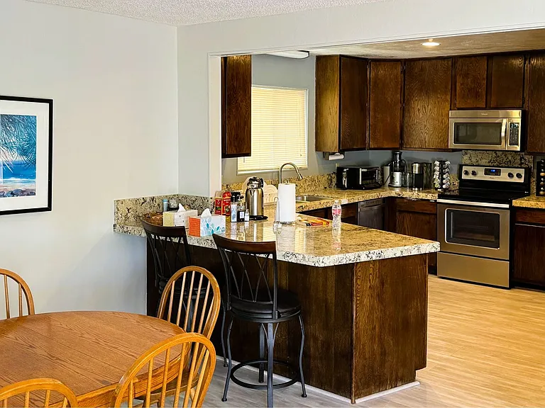 9350 Clubhouse Blvd — Photo 26