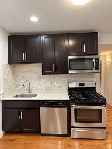 3508 N Lawndale Ave — Photo 3