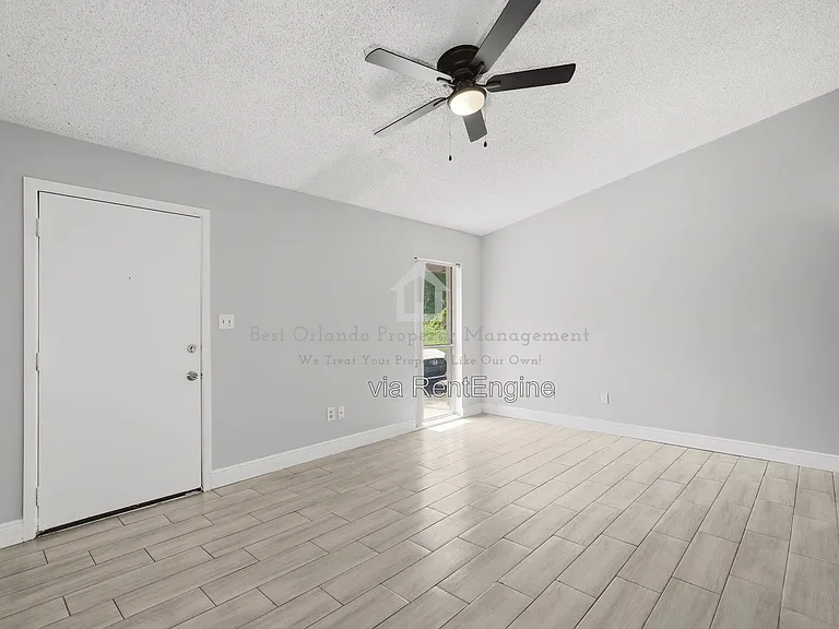1950 Bonneville Dr #1 — Photo 5