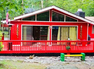 3110 Yorke Ct, Bushkill, PA 18324